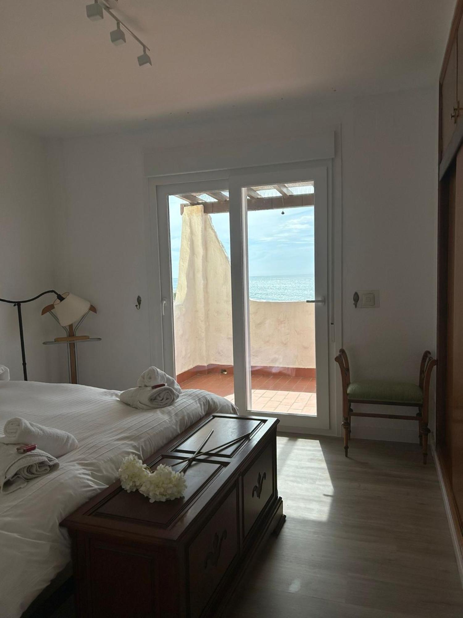 Atico Sobre El Mar Apartment Benajarafe Exterior photo